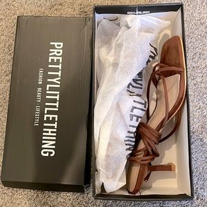 PRETTYLITTLETHING Strap up Heels